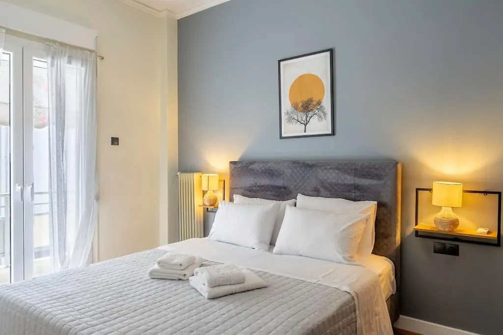 Contemporary Comfort In Athens-1